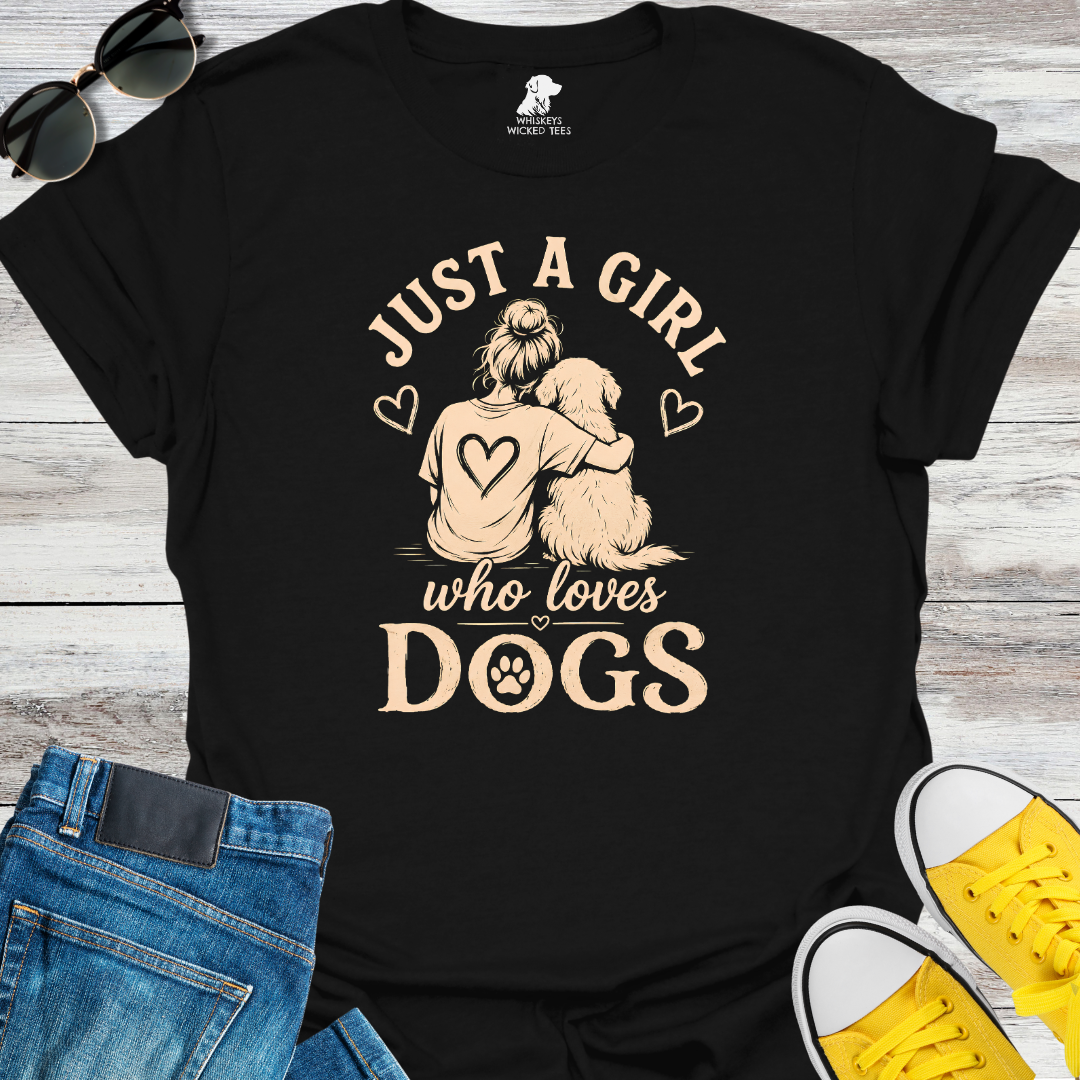 Just a Girl Who Love Dogs T-Shirt