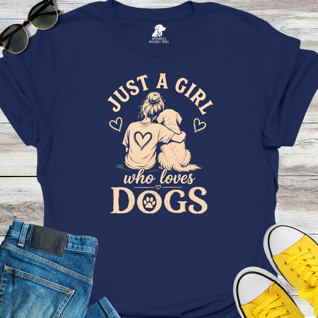 Just a Girl Who Love Dogs T-Shirt